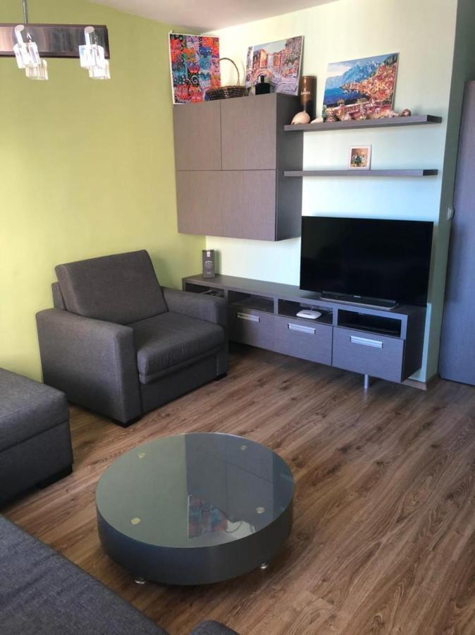 Tatiana Pines Apartment Obzor Luaran gambar